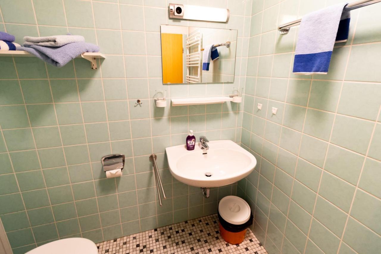 Pension Am Hardausee Suderburg Buitenkant foto