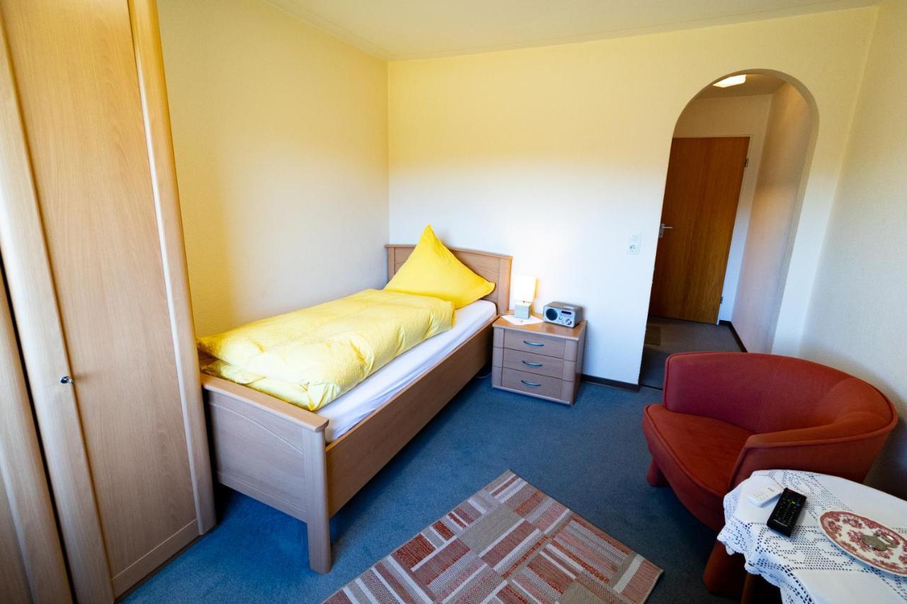 Pension Am Hardausee Suderburg Buitenkant foto