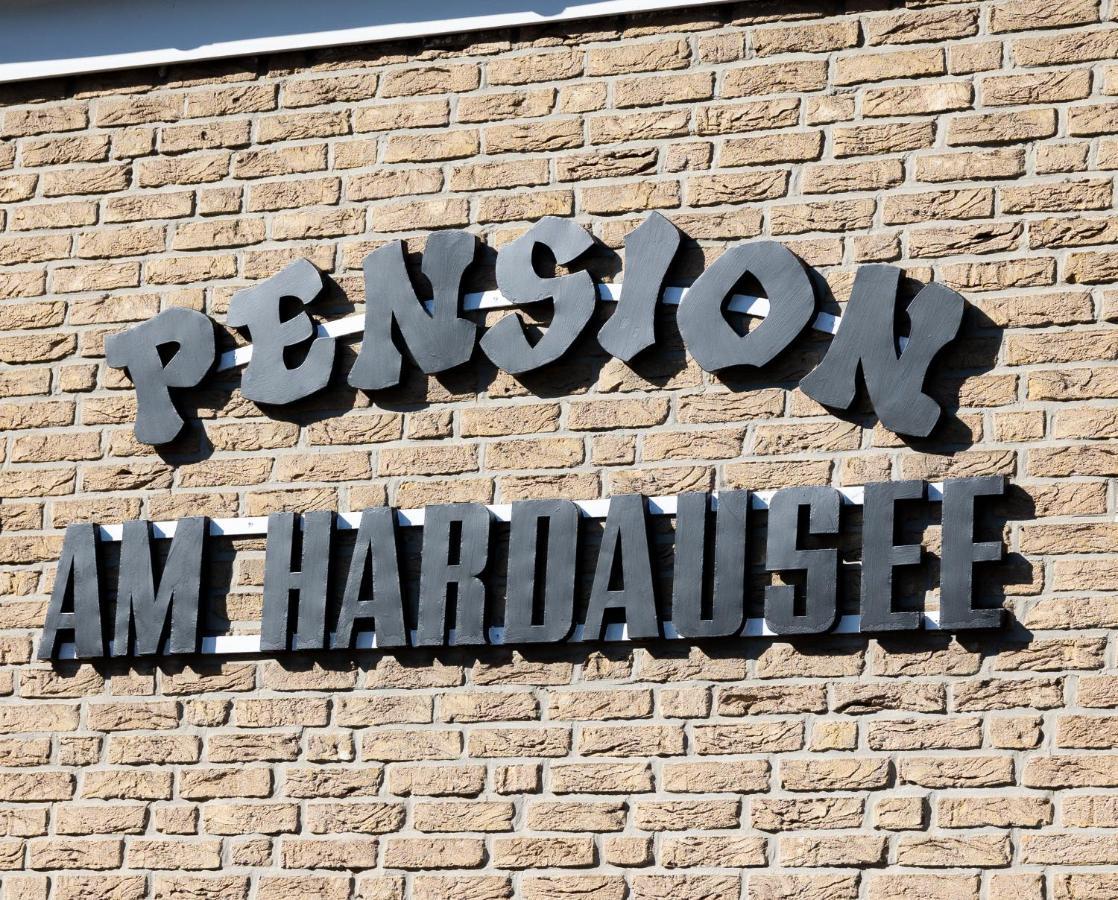 Pension Am Hardausee Suderburg Buitenkant foto